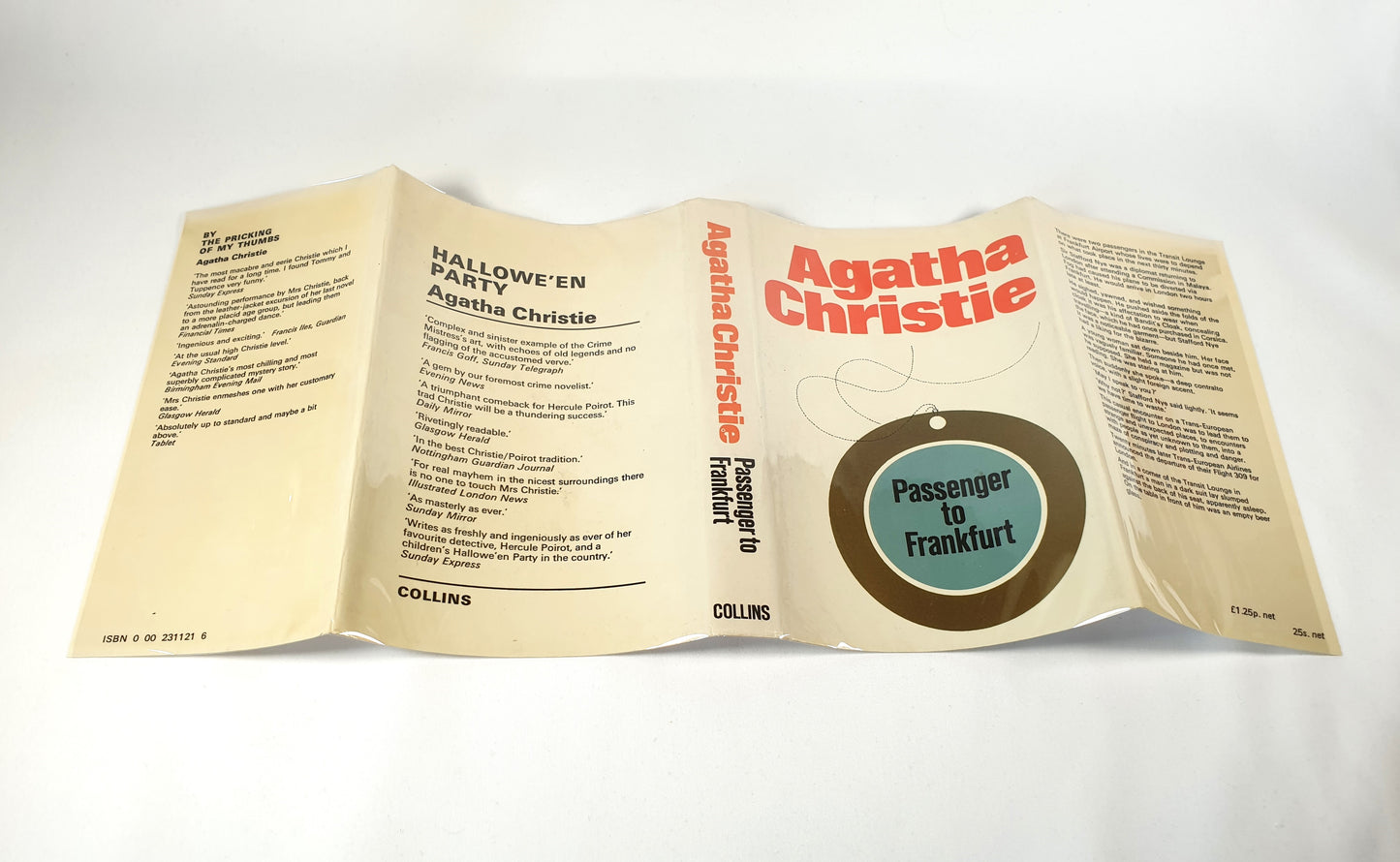 Christie, Agatha - Passenger to Frankfurt